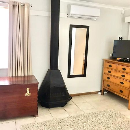 10Vdw Self Catering Apartments Дурбанвілл Екстер'єр фото